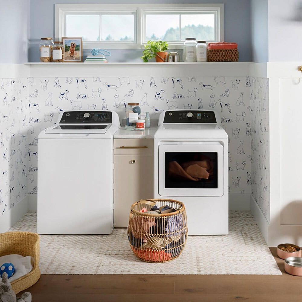 GE Appliances 4.5 Cu. Ft. Washer and 7.4 Cu. Ft. Gas Dryer in White, , large