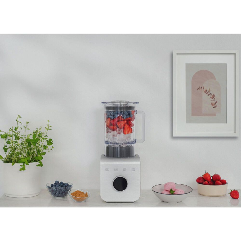 SMEG 9-Speed Professional Blender in Matte White, , large