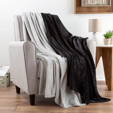 Timberlake Lavish Home 60" x 50" Fleece Throw in Phantom Black/Dusk Gray (Set of 2), , large
