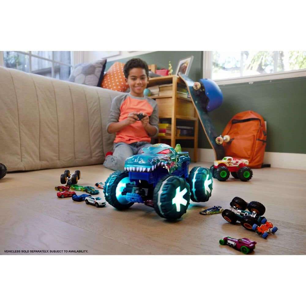 Mattel Monster Trucks Mega-Wrex Alive Remote-Control Vehicle in Multicolor, , large