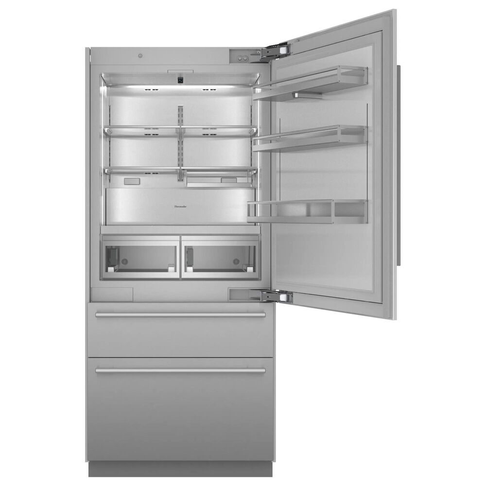 Thermador 19 Cu. Ft. 36&#39;&#39; Built-in Bottom Freezer Refrigerator with Masterpiece Handle in Stainless Steel, , large