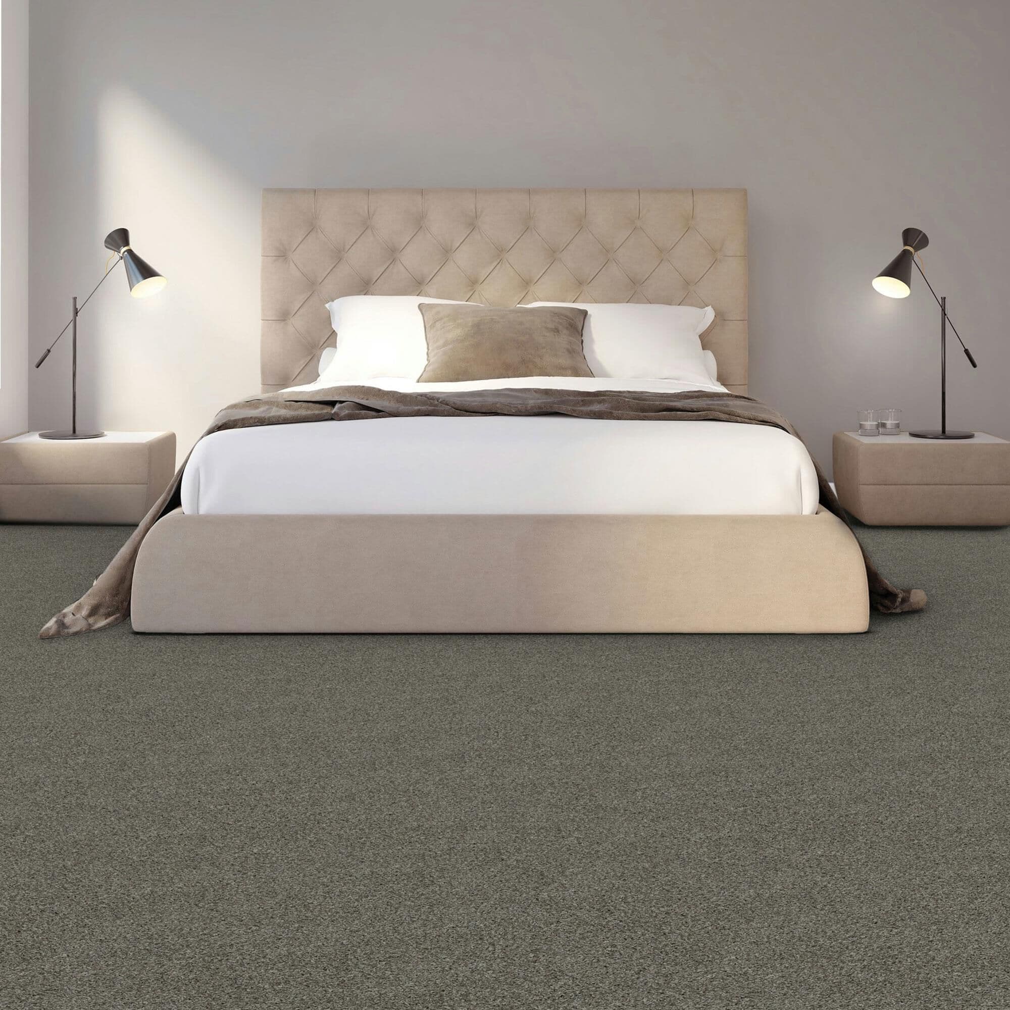 アルパカ　マット Mohawk Olympus III Carpet in Aluminum