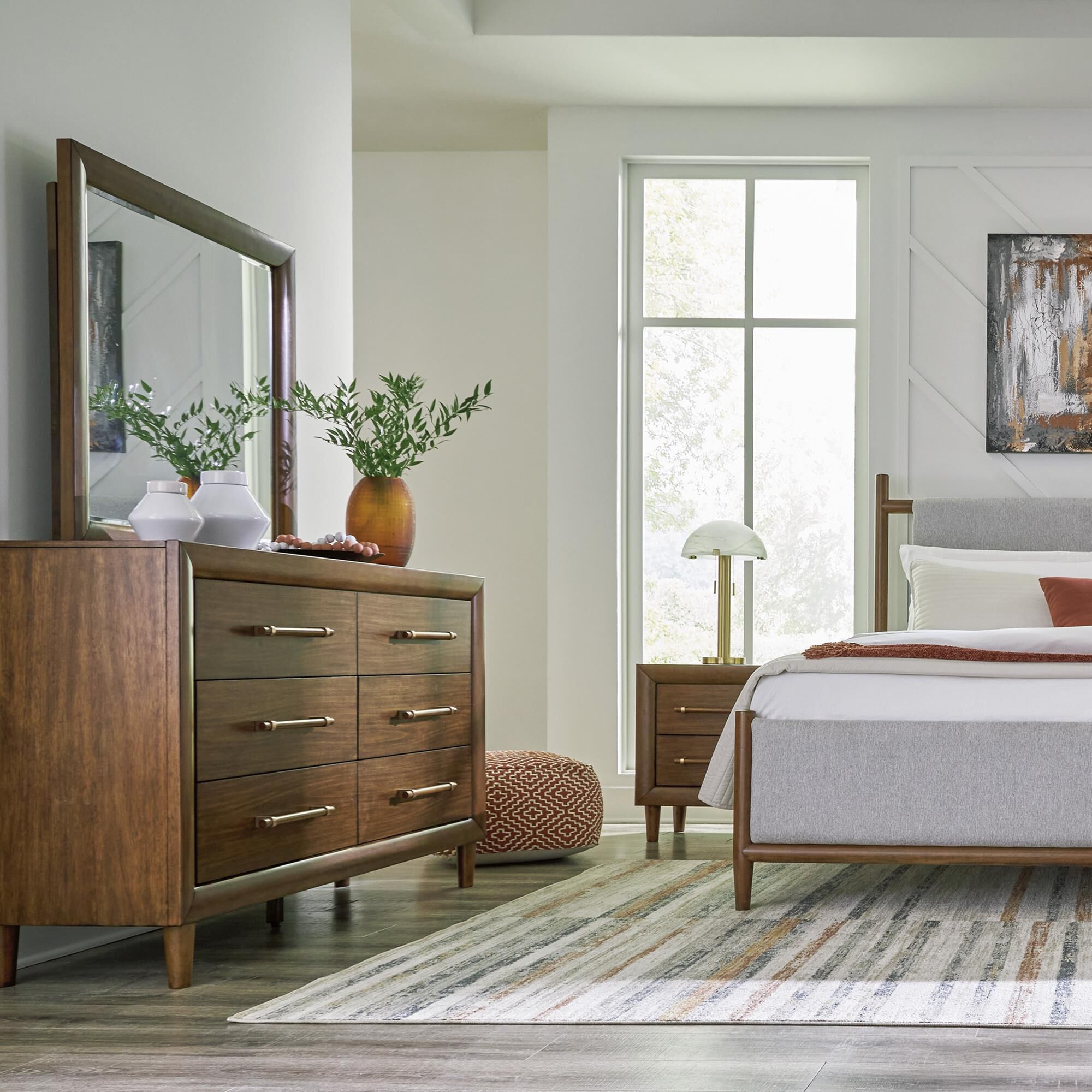 Ashley Lyncott 6-Drawer Dresser Only in Brown