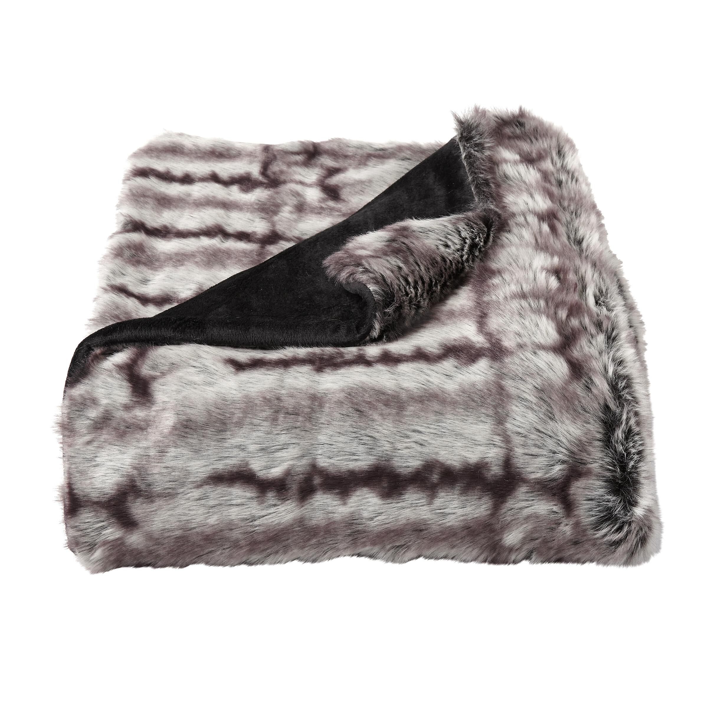 Timberlake Lavish Home Faux Chinchilla Fur Blanket in Striped NFM