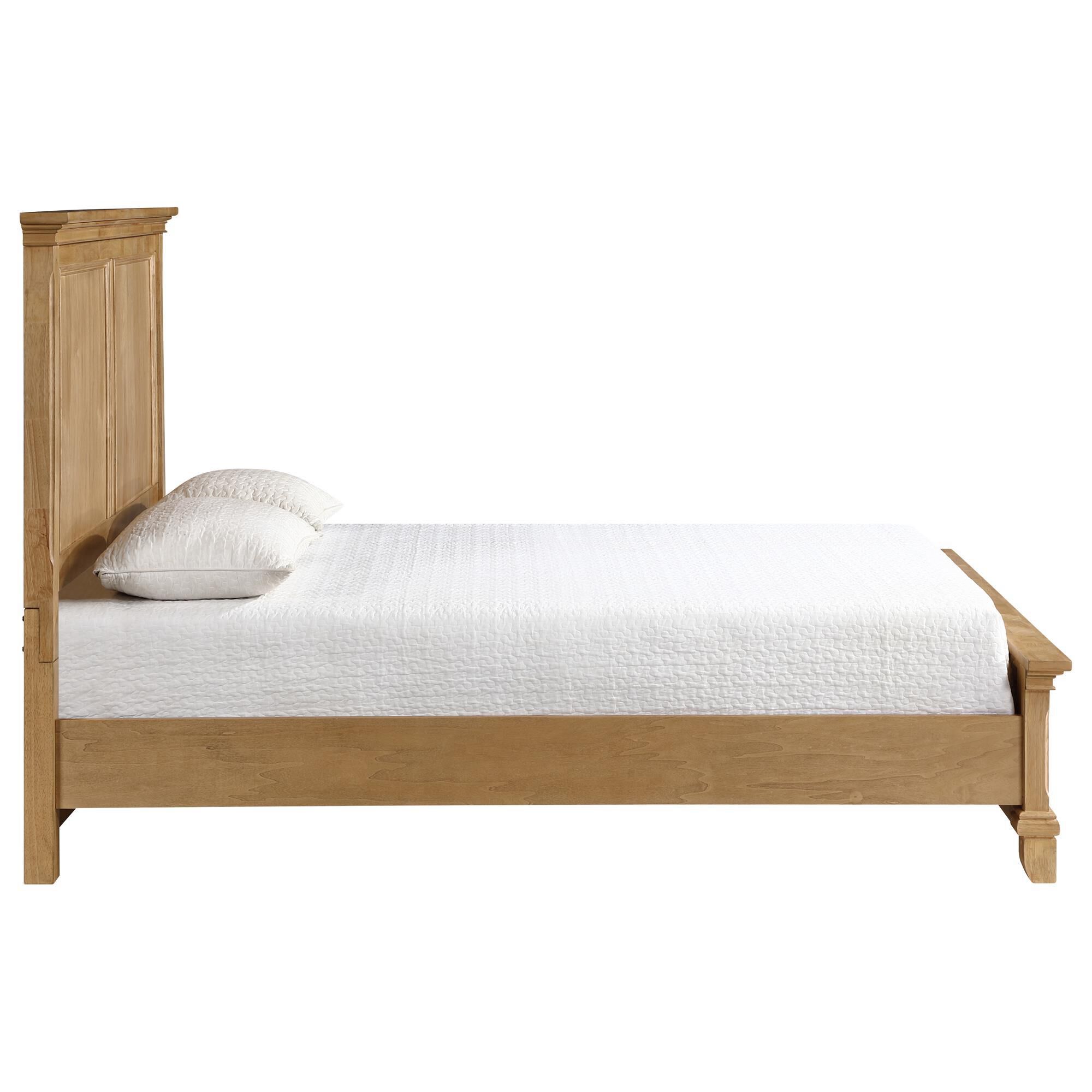 New Heritage Sunstone Queen Panel Bed in Honey