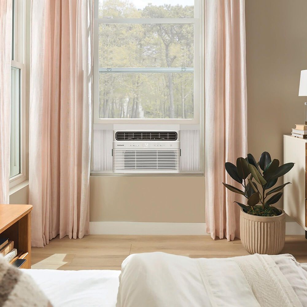 Frigidaire Window Air Conditioner in White, , large