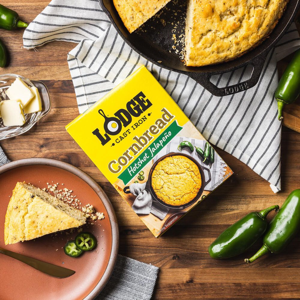 Lodge Hot Shot Jalapeno Skillet Cornbread Mix, , large