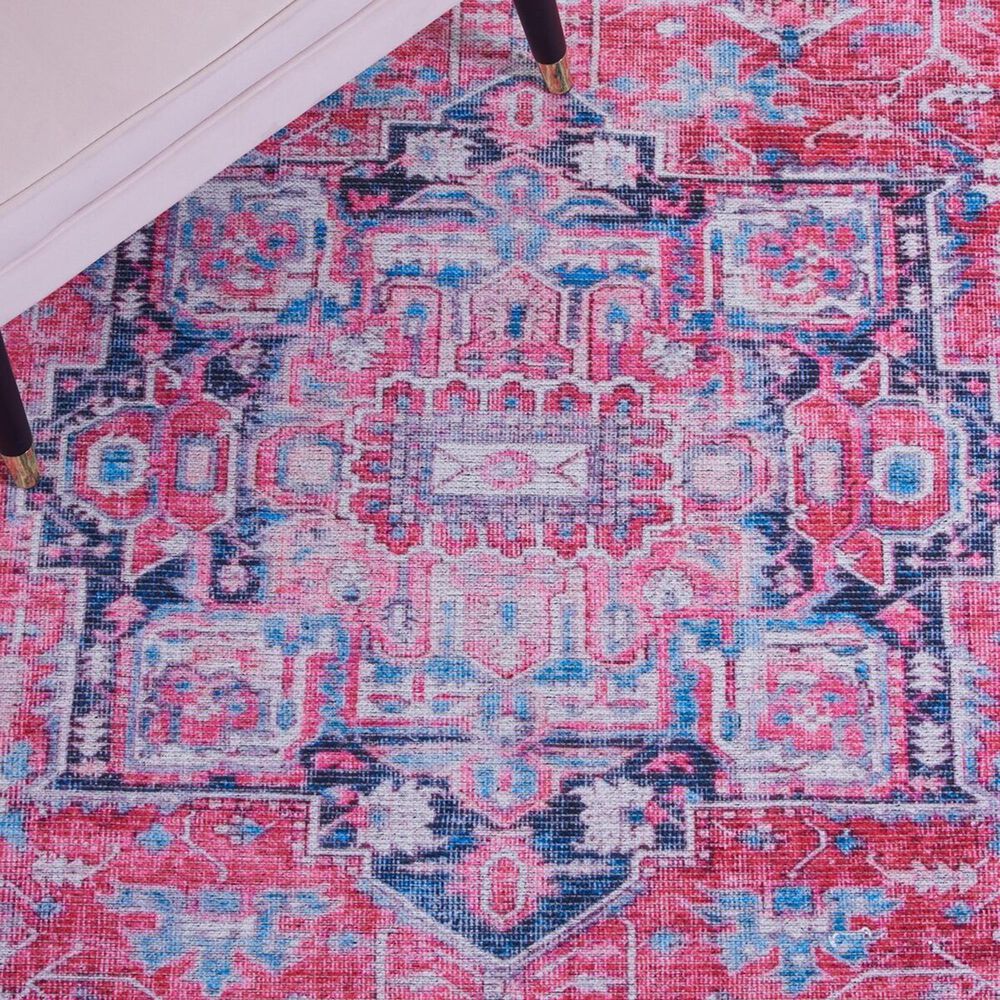 Safavieh Serapi 6&#39;7&quot; x 9&#39; Navy and Red Area Rug, , large
