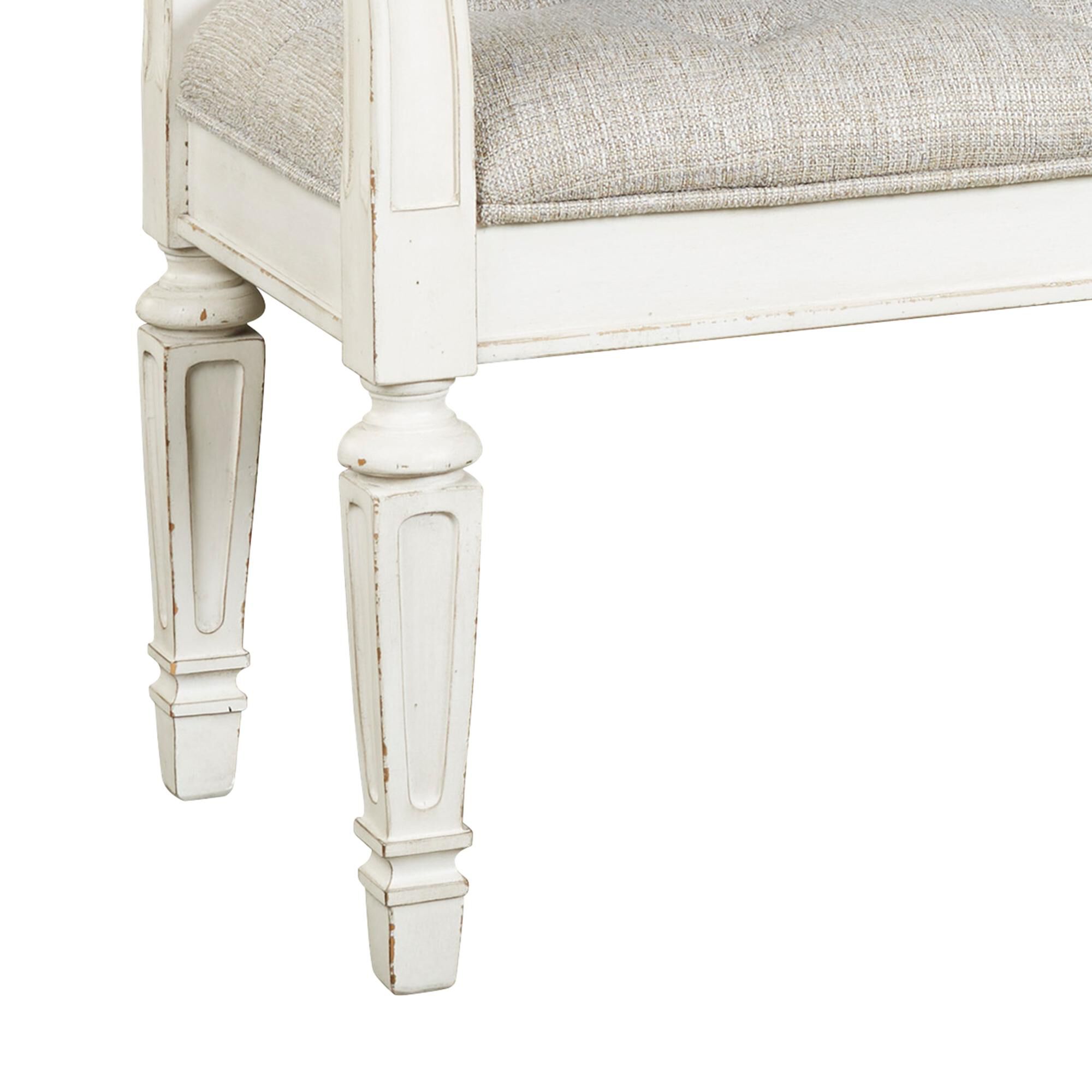 Signature Design by Ashley Realyn Accent Bench in Antique White NFM
