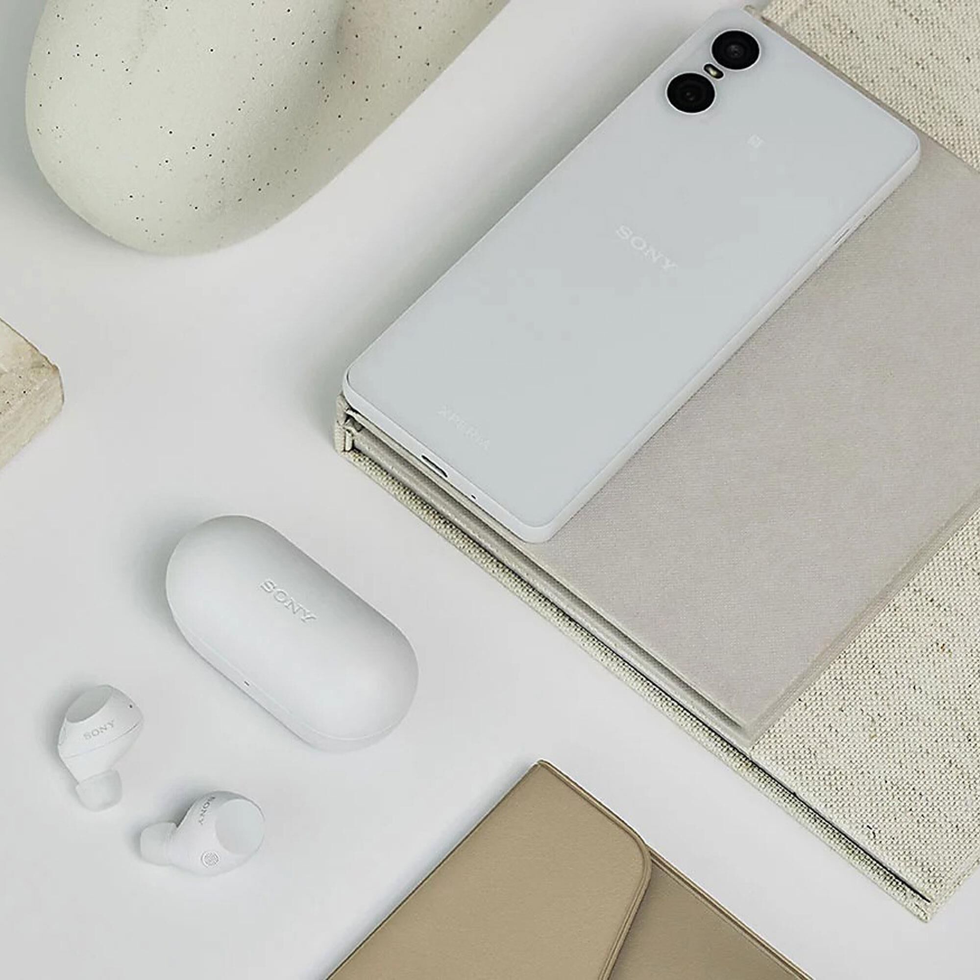 Sony True Wireless Noise Canceling Ear Buds in White
