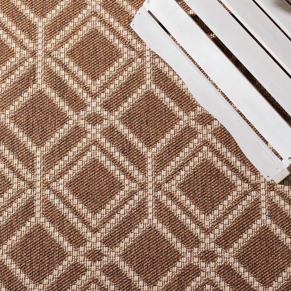 Safavieh Martha Stewart Cyprus 4&#39;5&quot; x 6&#39;5&quot; Camel and Beige Area Rug, , large