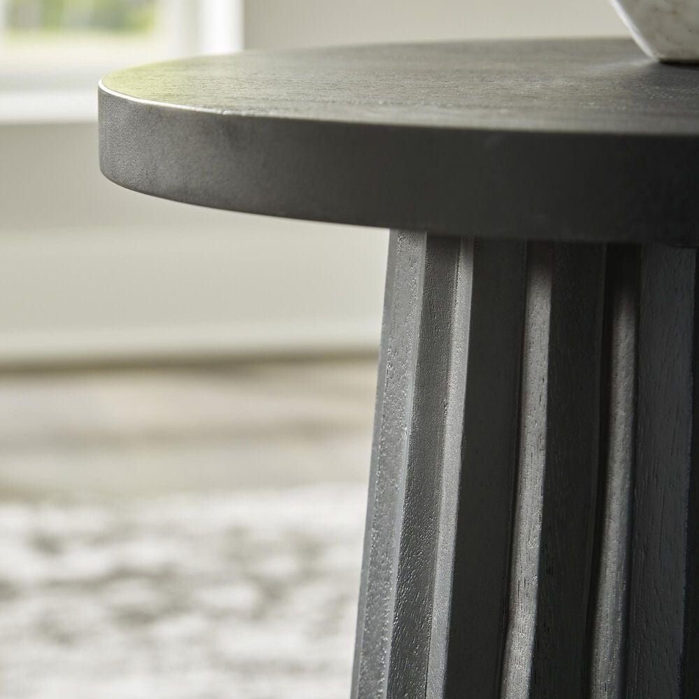 37B Ceilby Accent End Table in Black, , large