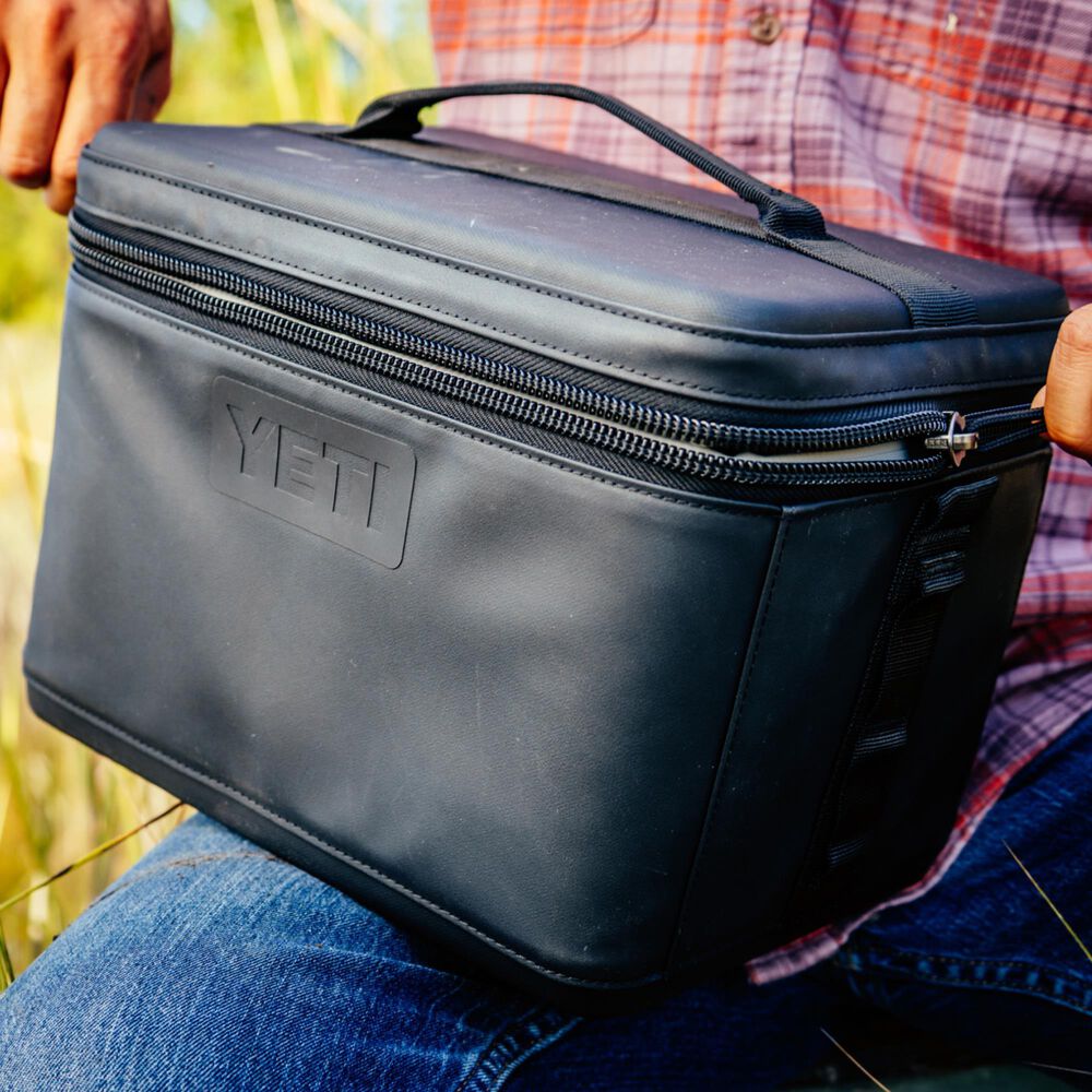 YETI Daytrip 9L Insul Box Charcoal, , large