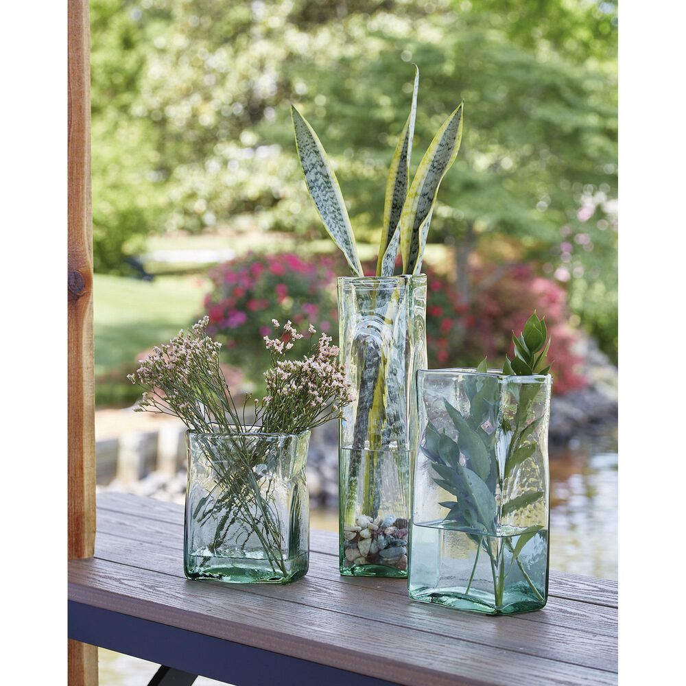 Ashley Taylow 7.5&quot; Vase in Green, , large