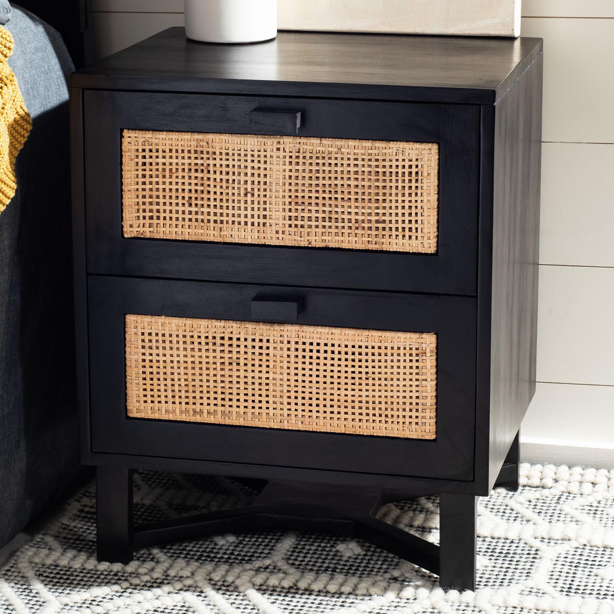 Safavieh 2 deals drawer nightstand