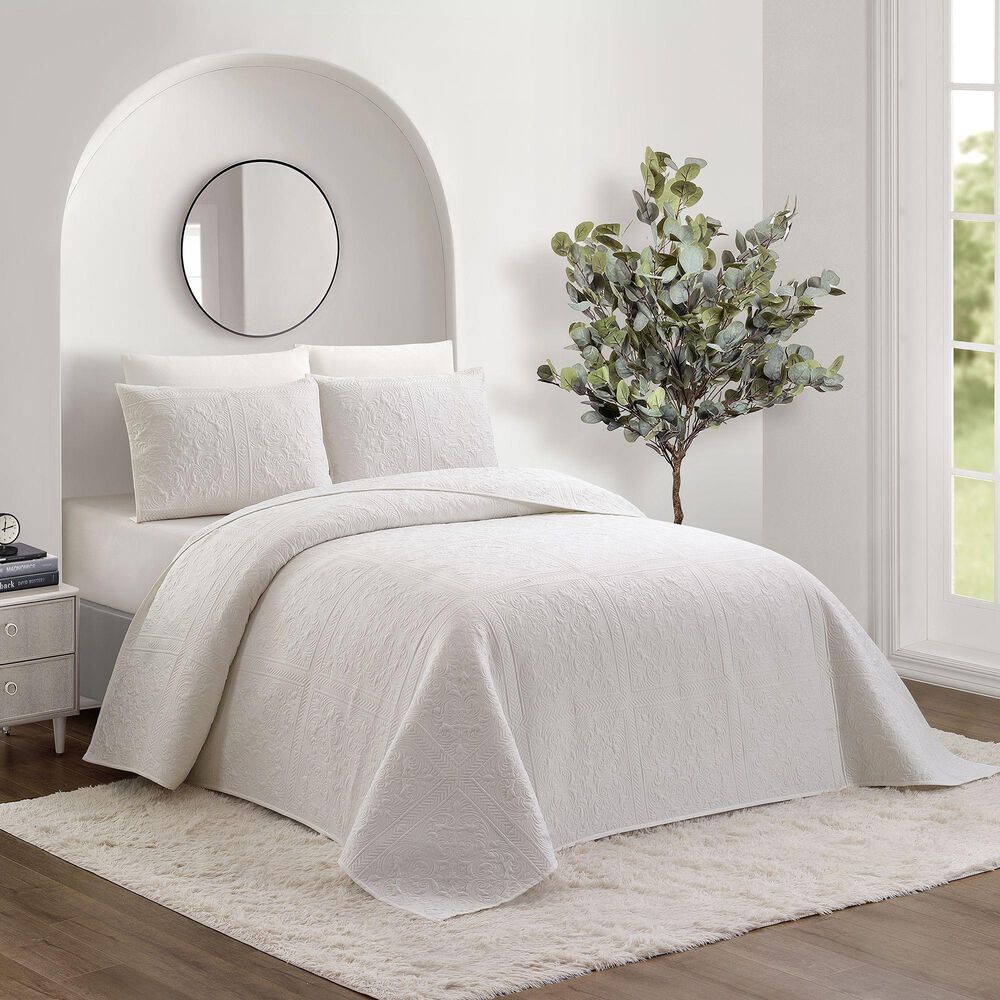 Peking Handicraft Solid Stitch 3-Piece King Bedspread Set in White, , large
