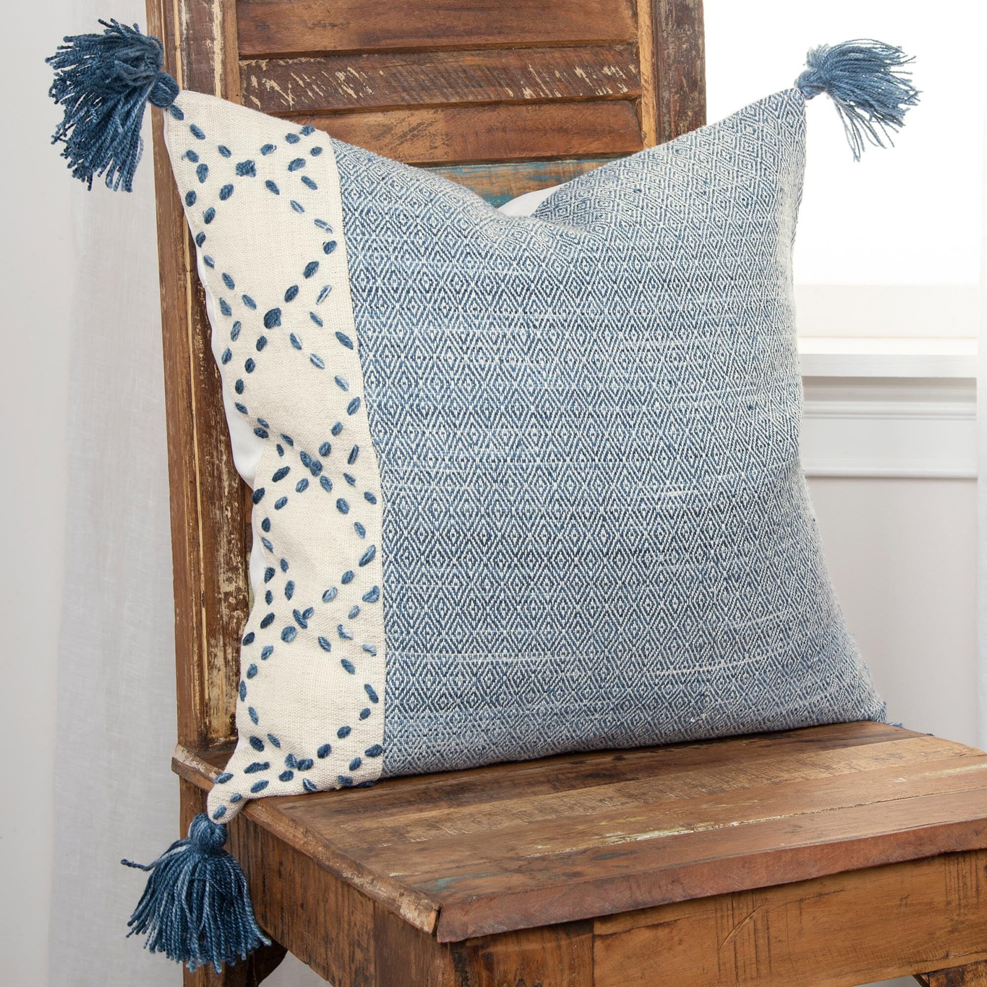 20 by 20 pillow insert outlet