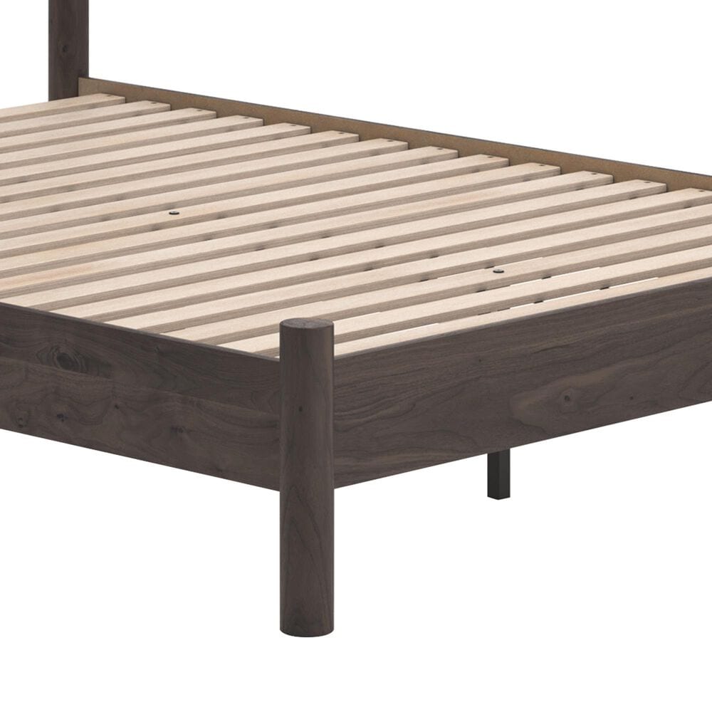 Ashley Pamytta Queen Panel Platform Bed in Rich Brown, , large