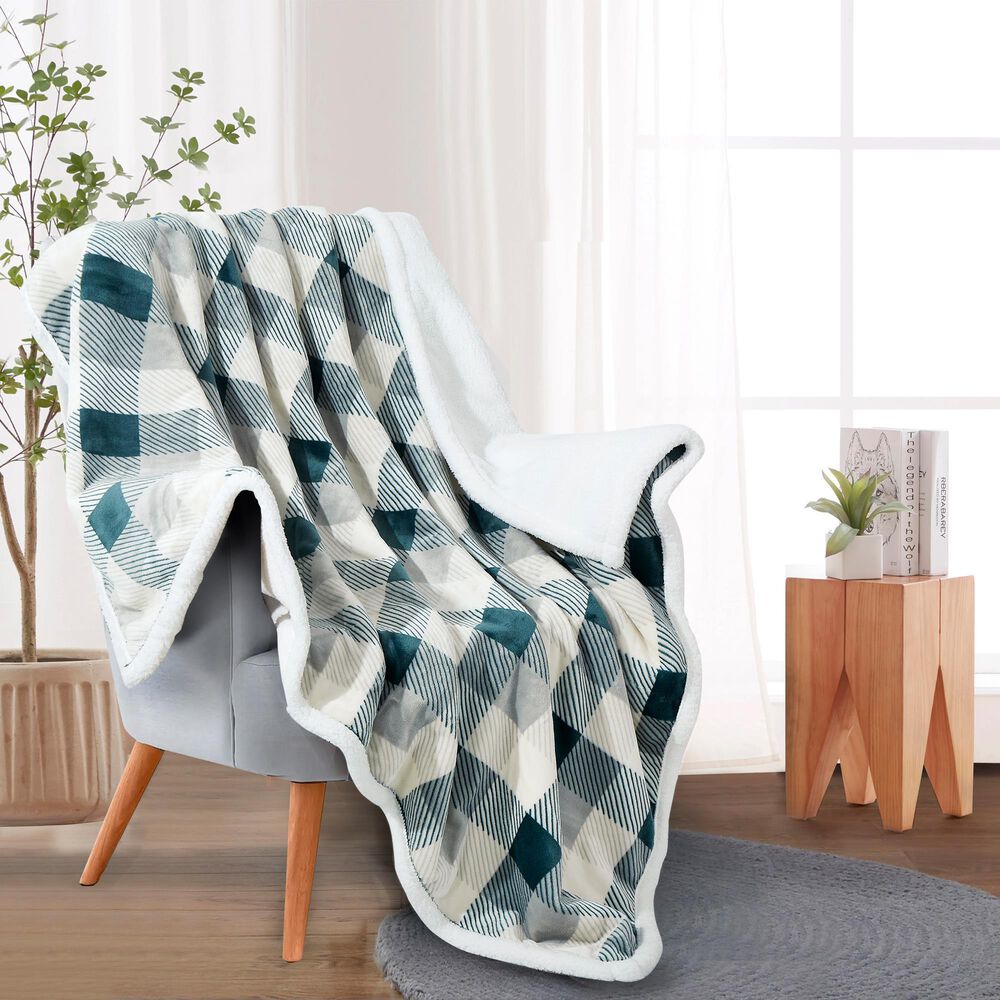 Duke Imports Flannel Sherpa Plaid Throw in Green and Grey, , large