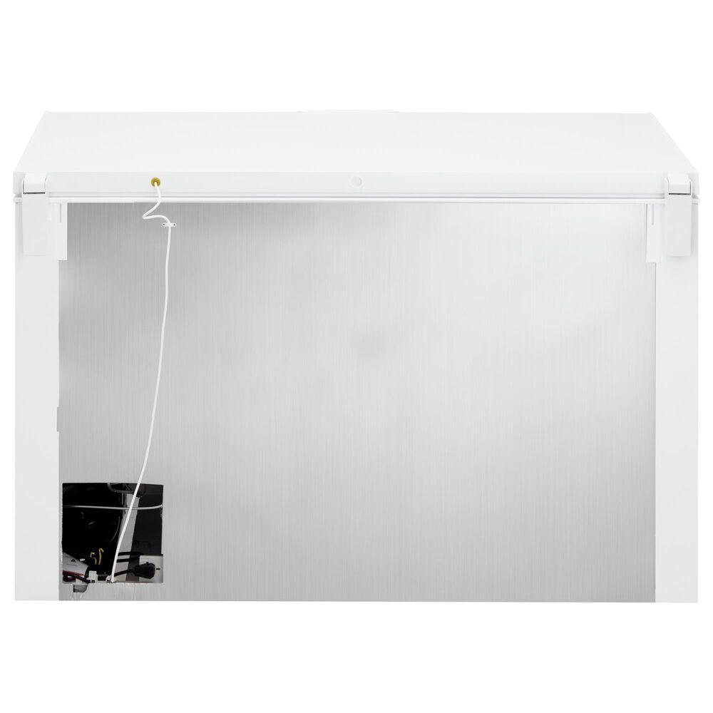 Maytag 16 Cu. Ft. Chest Freezer in White NFM