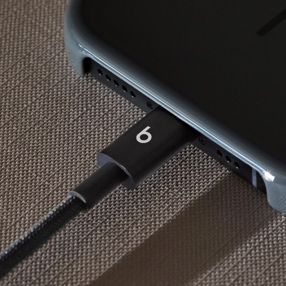 Beats 1.5-Meter USB?C to USB?C Woven Cable in Bolt Black, , large