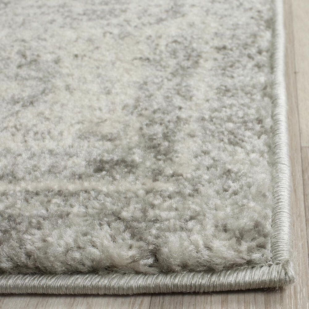 Safavieh Evoke EVK270Z-5 5"1" x 7"6" Silver/Ivory Area Rug, , large