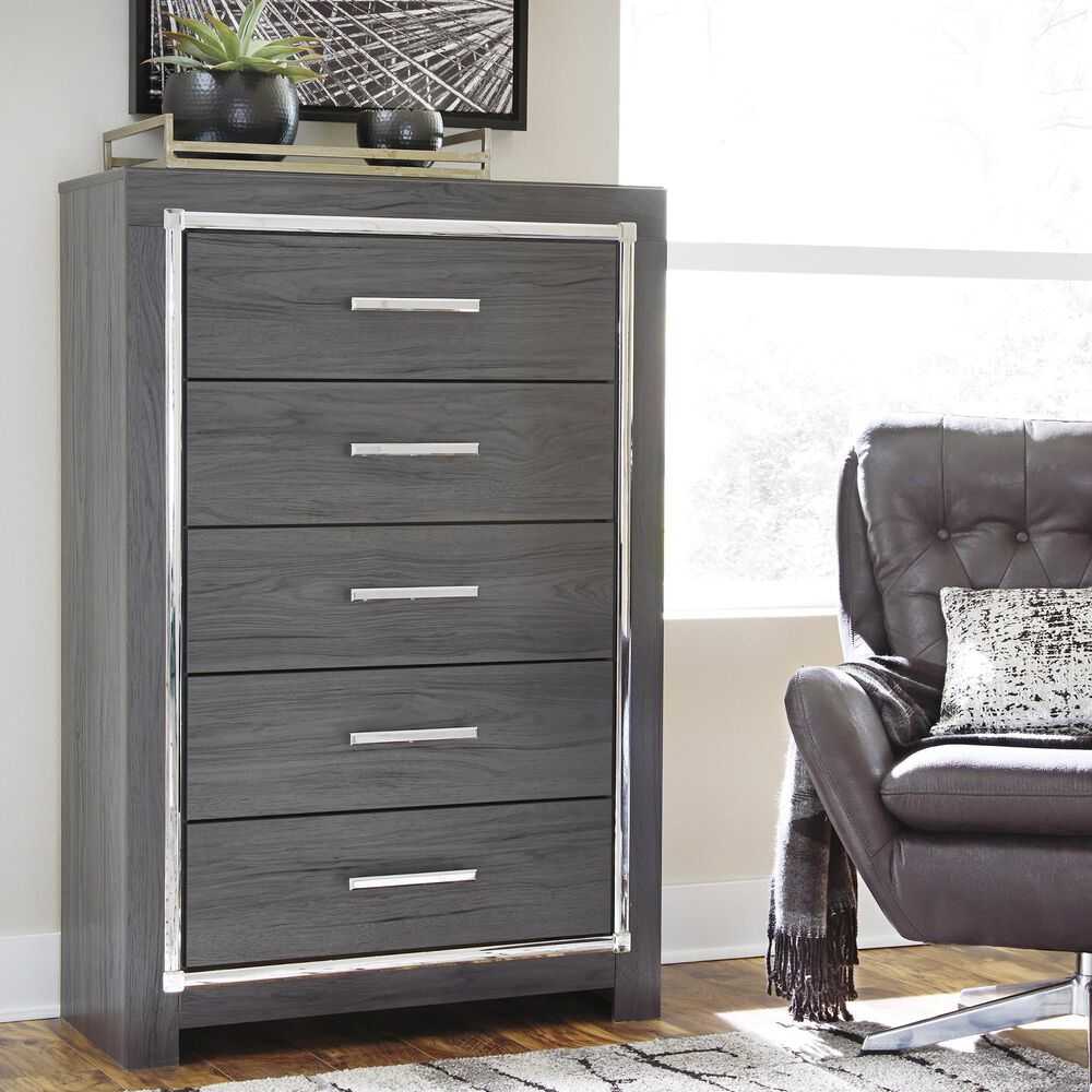 Ashley Lodanna 5-Drawer Chest in Gray, , large