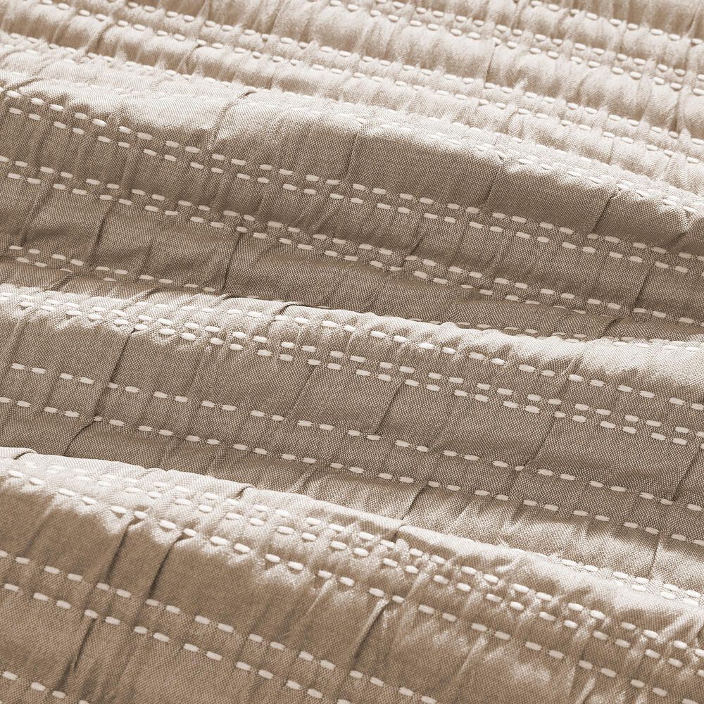 Duke Imports 3-Piece Jacquard Full/Queen Quilt Set in Double Stitched Tan, , large