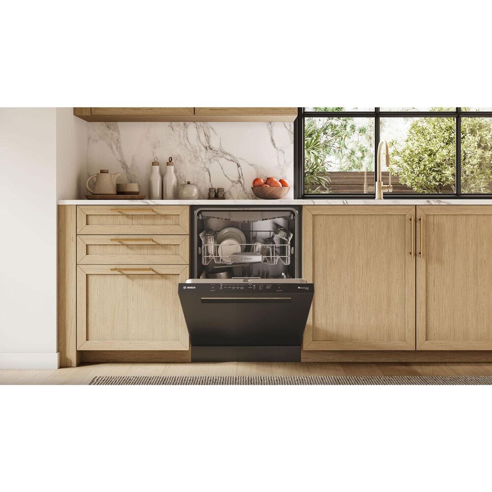 Bosch 500 Series 24&quot; Built-In Pocket Handle Dishwasher with 8 Wash Cycles in Black, , large
