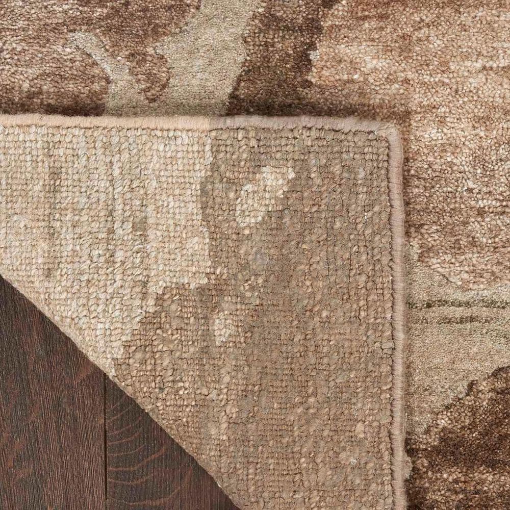 Nourison Silk Shadows 5&#39;6&quot; x 7&#39;5&quot; Beige and Silver Area Rug, , large