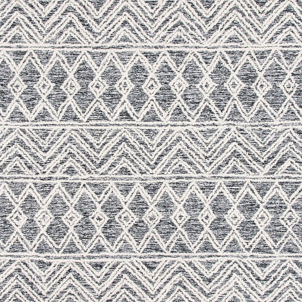 Safavieh Micro-Loop MLP203A 3&#39; x 5&#39; Ivory and Black Area Rug, , large