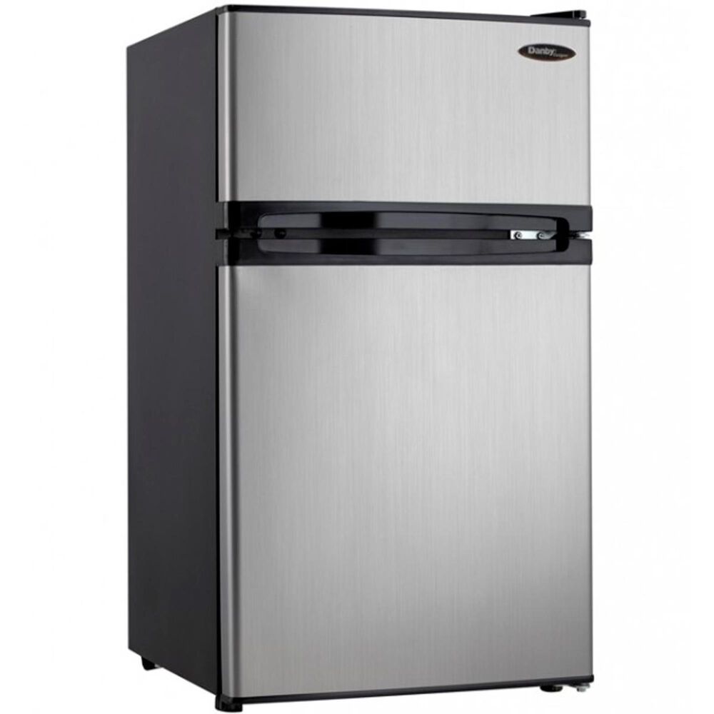 GE 19 in. 3.1 cu. ft. Mini Fridge with Freezer Compartment - Black