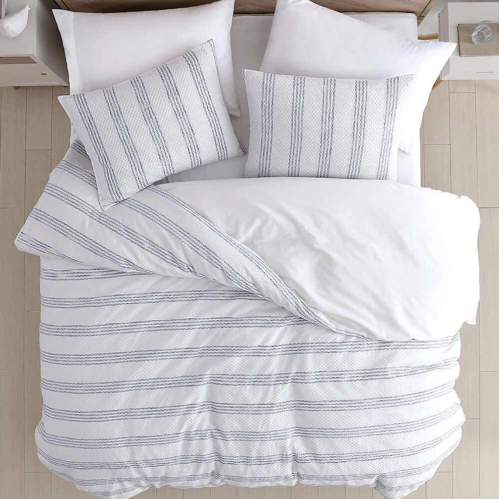 Hallmart Collectibles Charlie Waffle 3-Piece Queen Comforter Set in White and Navy, , large