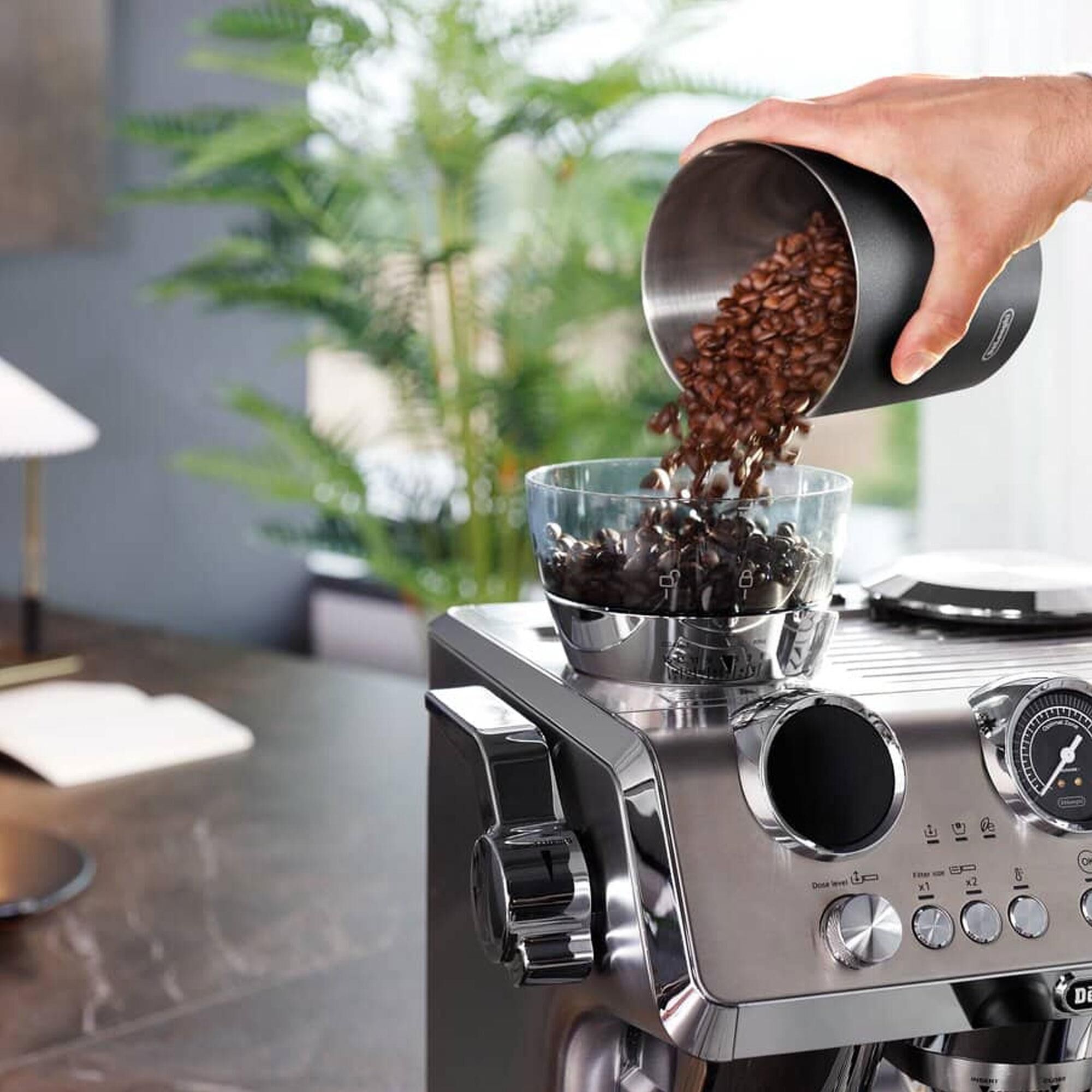 DeLonghi La Specialista Maestro 85L Espresso Machine with Cold