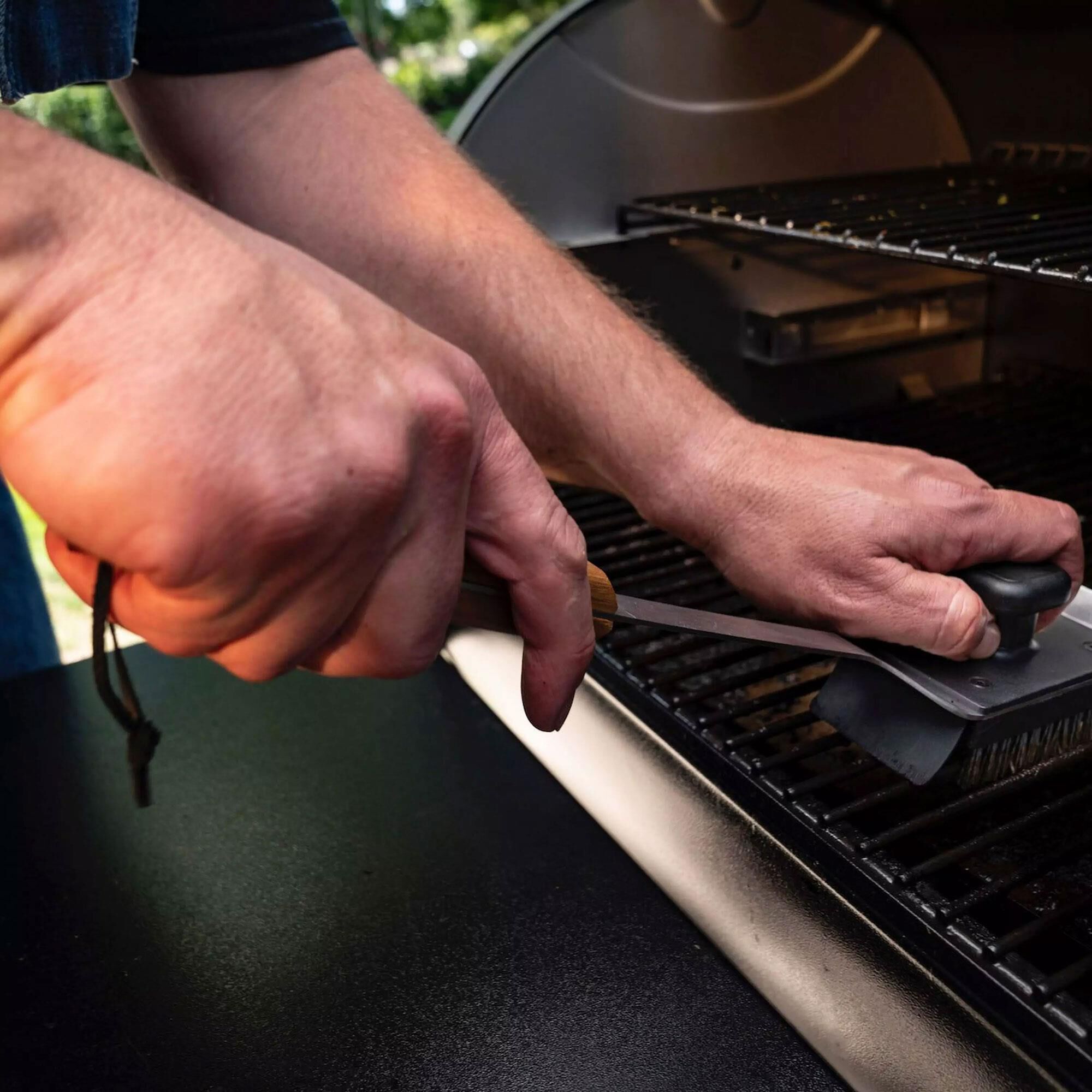 Clean deals traeger grill
