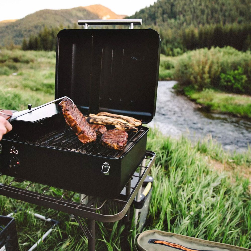 Traeger Grills Ranger Portable Pellet Grill in Black, , large