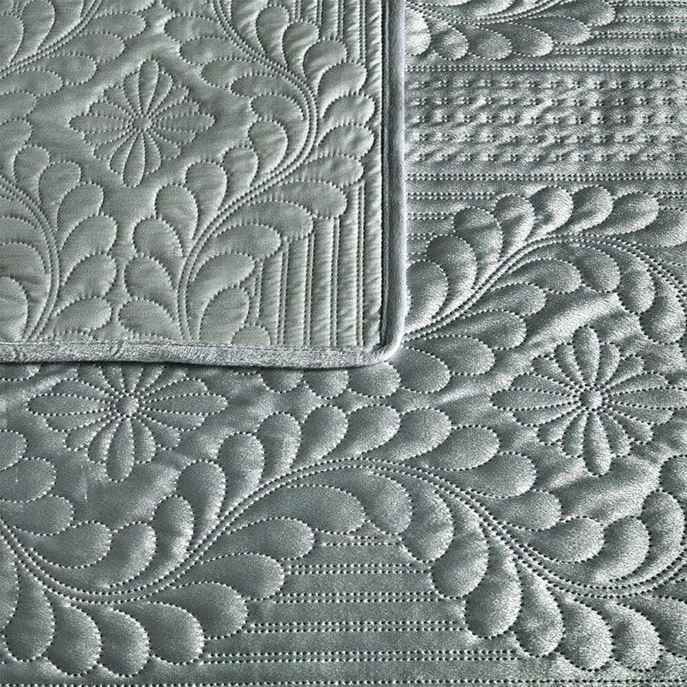 Duke Imports Virah Bella Micromink 3-Piece King Quilt Set in Diamond Knit Silver, , large