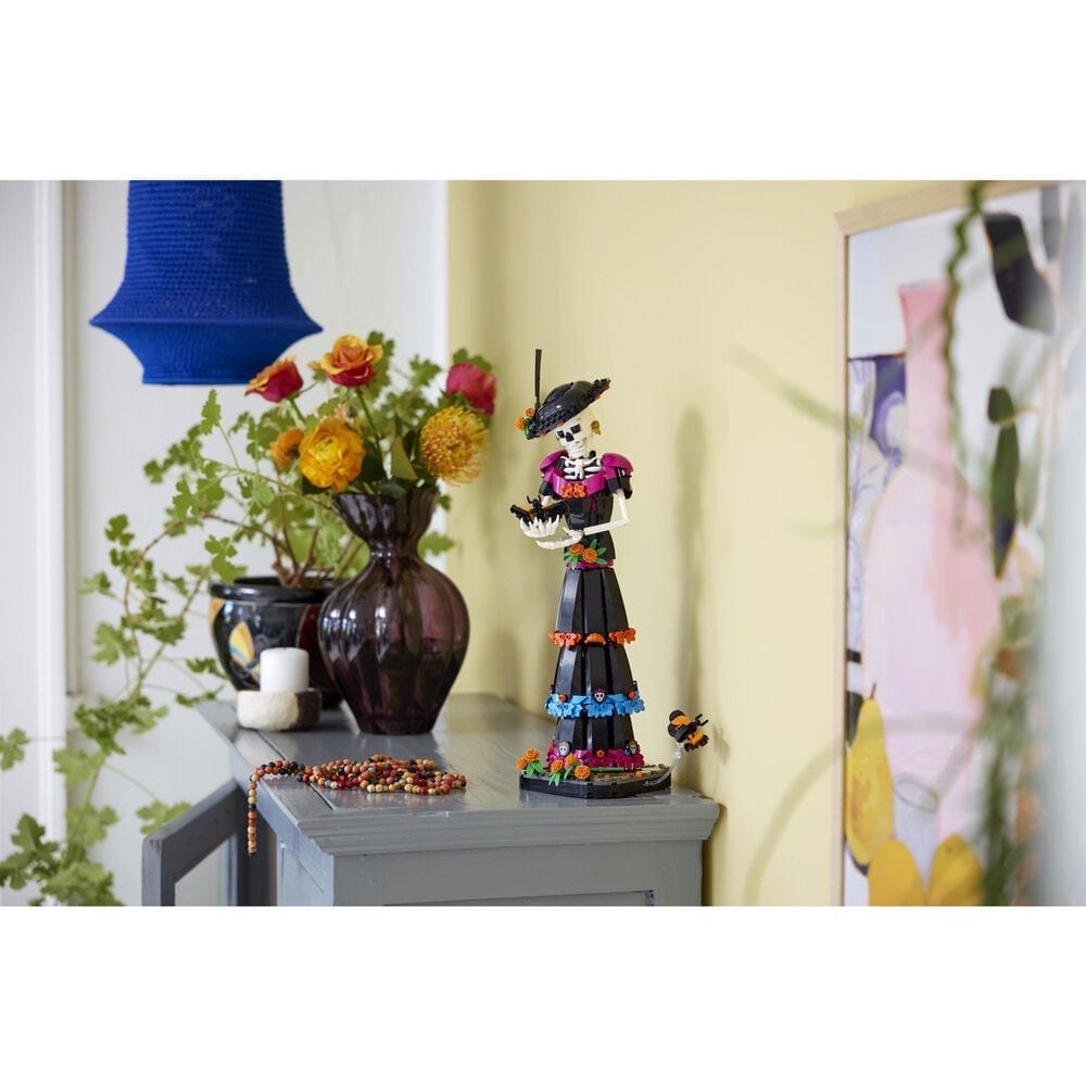 LEGO Ideas La Catrina Building Set, , large