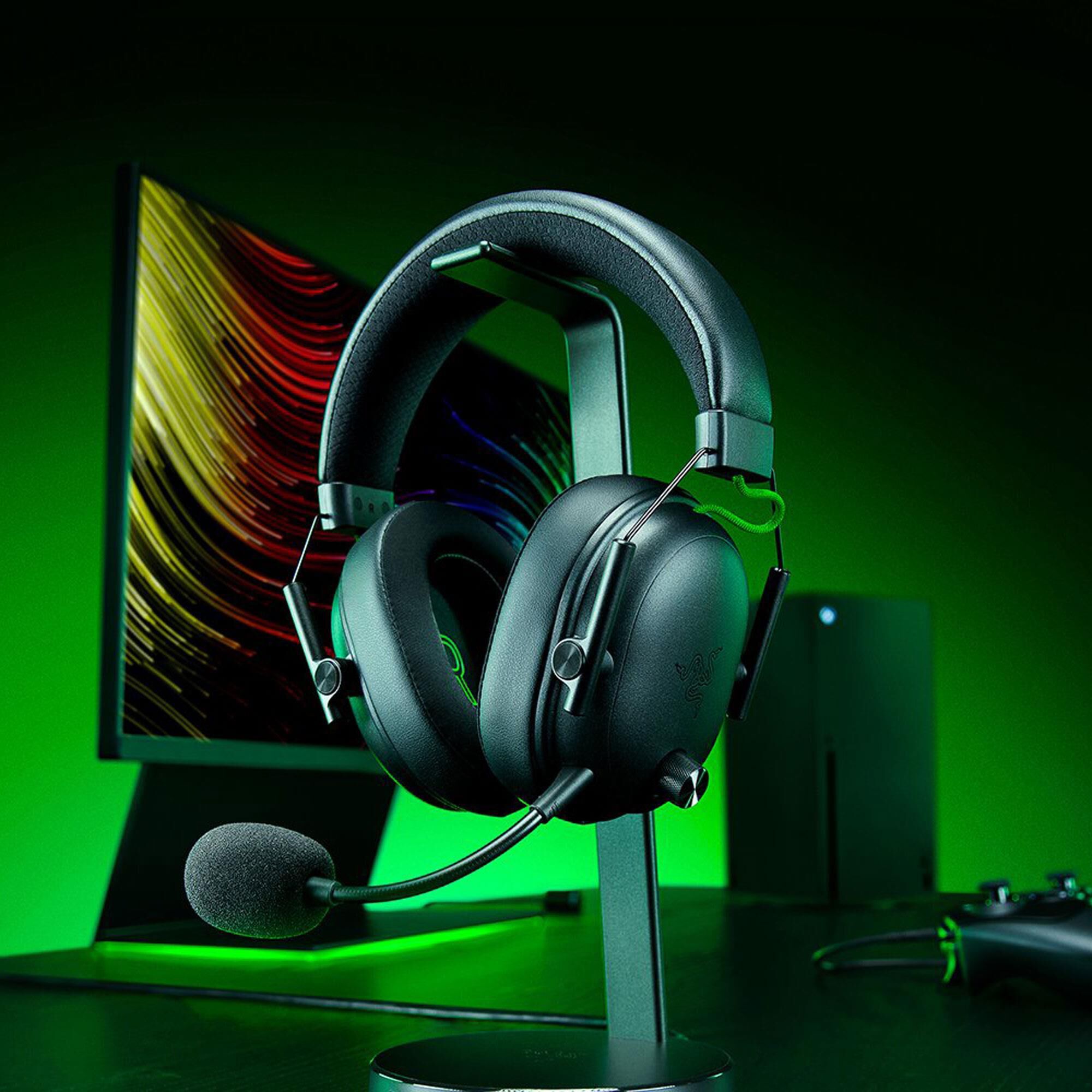 Razer BlackShark V3 Wireless Esports Headset for Xbox in Black