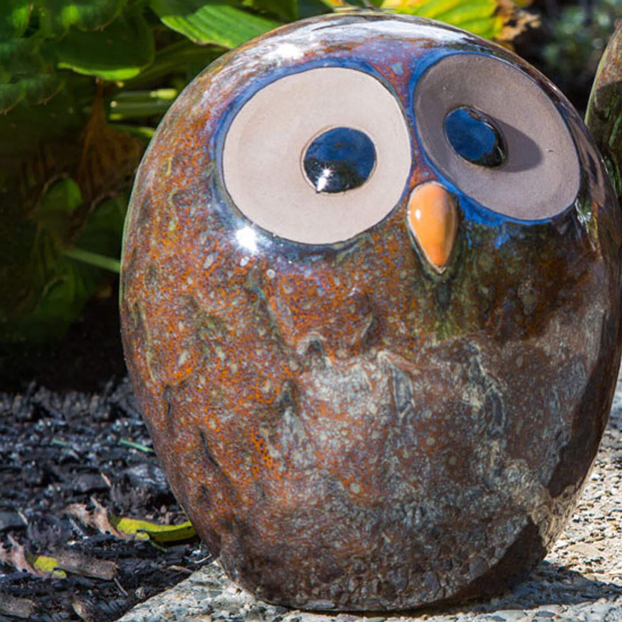 Zentro Living Small Patio Owl in in Multicolor