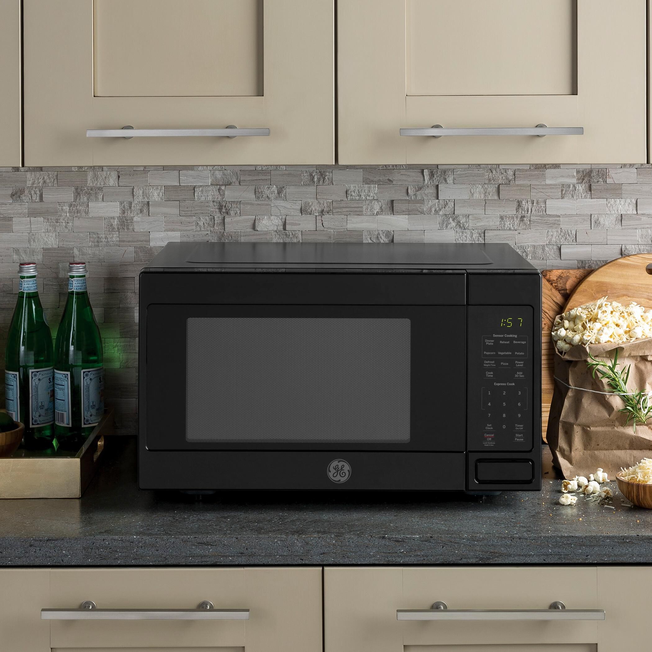Ge 1150 watt microwave top