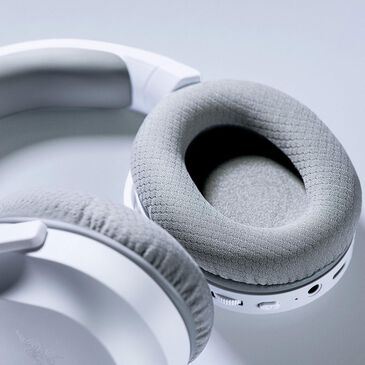 Razer Barracuda X Wireless Multi-platform Gaming and Mobile Headset in Mercury, , large