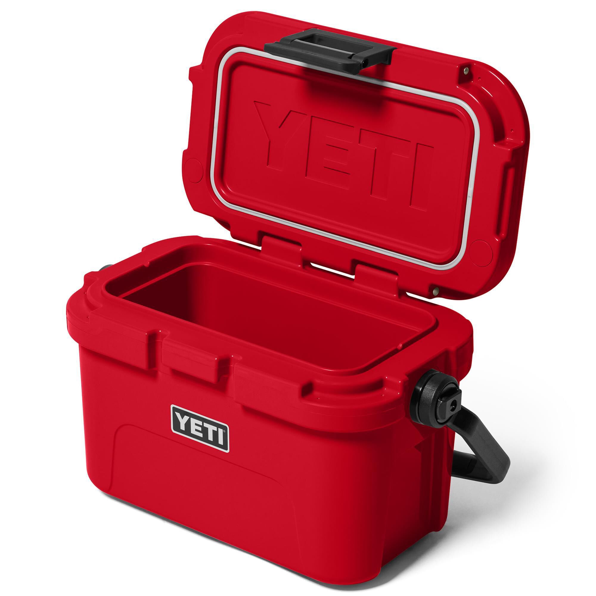 レッド YETI Roadie 8 Hard Cooler in Rescue Red