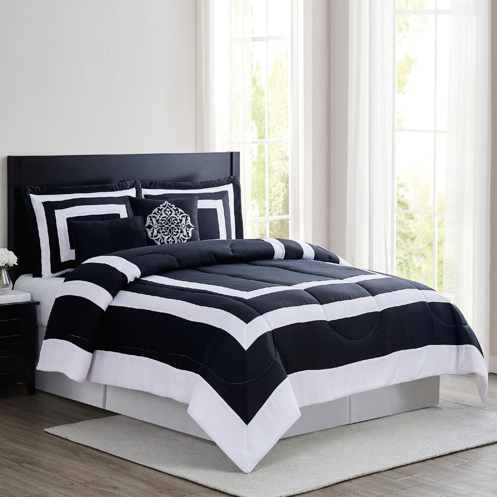 Pem America London Fog Raynes Hotel 5-Piece Queen Comforter Set in White and Black, , large
