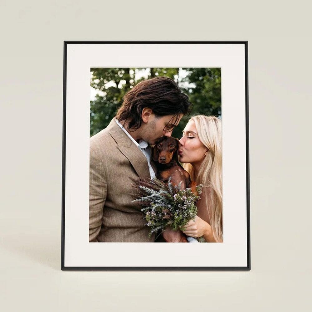 Aura 15" HD Digital WiFi Frame in Matted Ink, , large