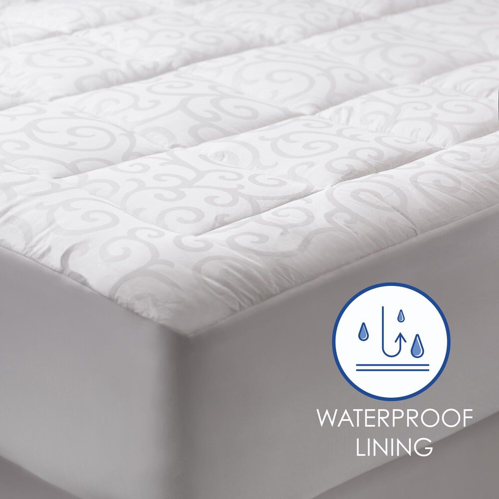 Allied Home Candace Olson Queen Waterproof Mattress Pad 300 Thread Count in White, , large