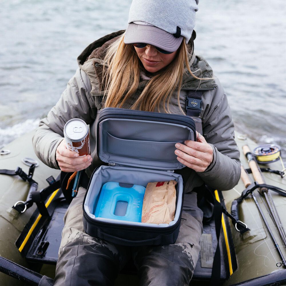 YETI Daytrip 3L Insulated Lunch Box in Classic Navy, , large