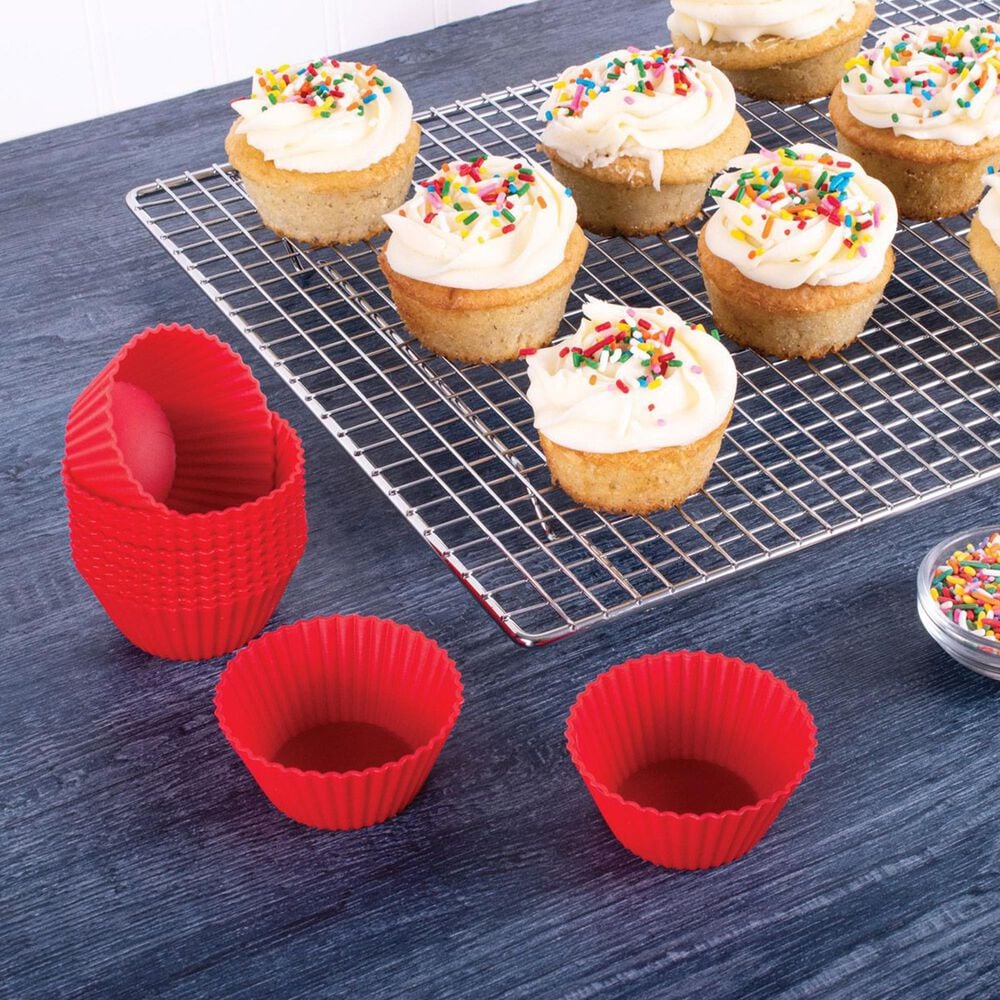 Mrs. Anderson&#39;s Baking Muffin Cups in Bright Red &#40;Set of 12&#41;, , large