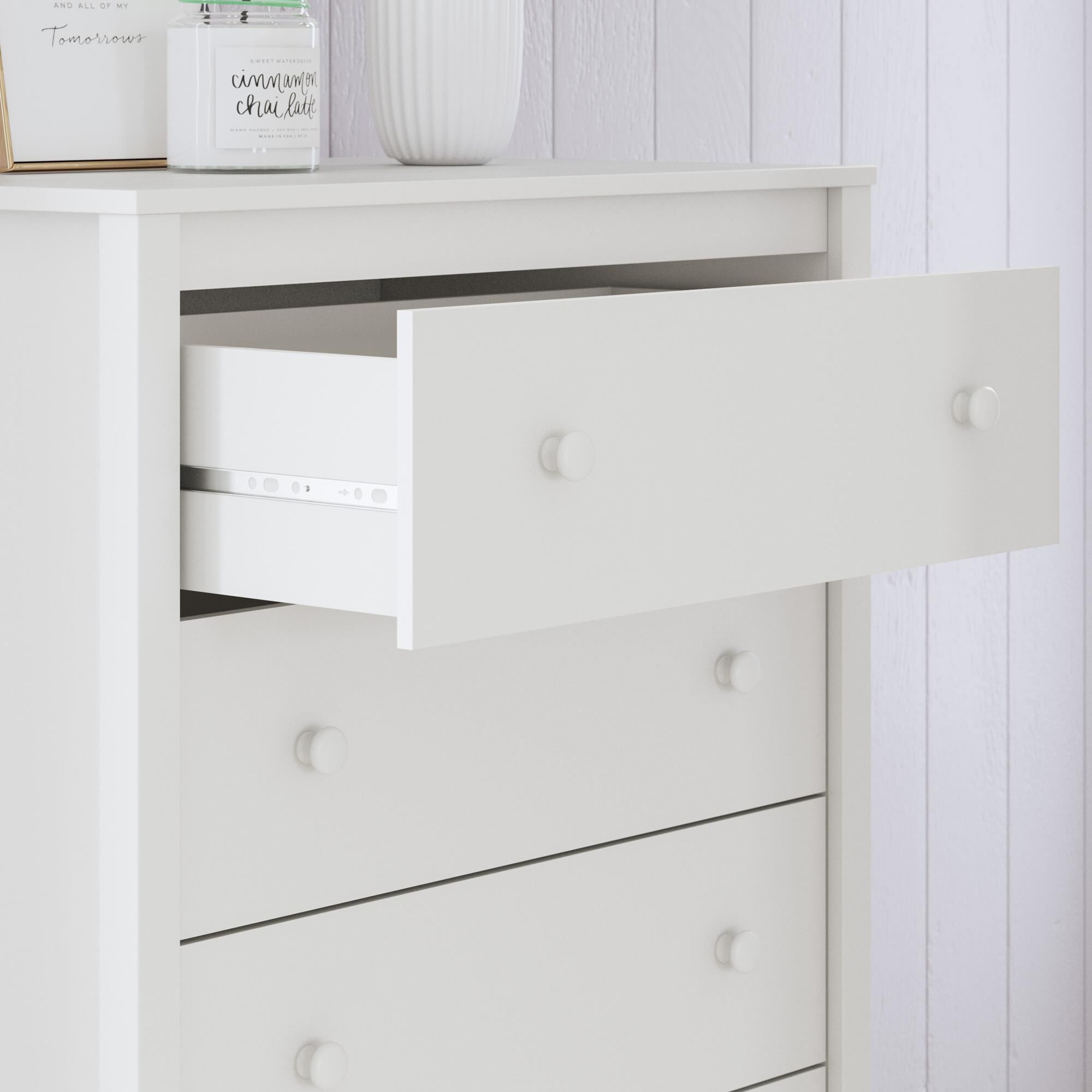 Ashley Hallityn 5-Drawer Chest in Matte White