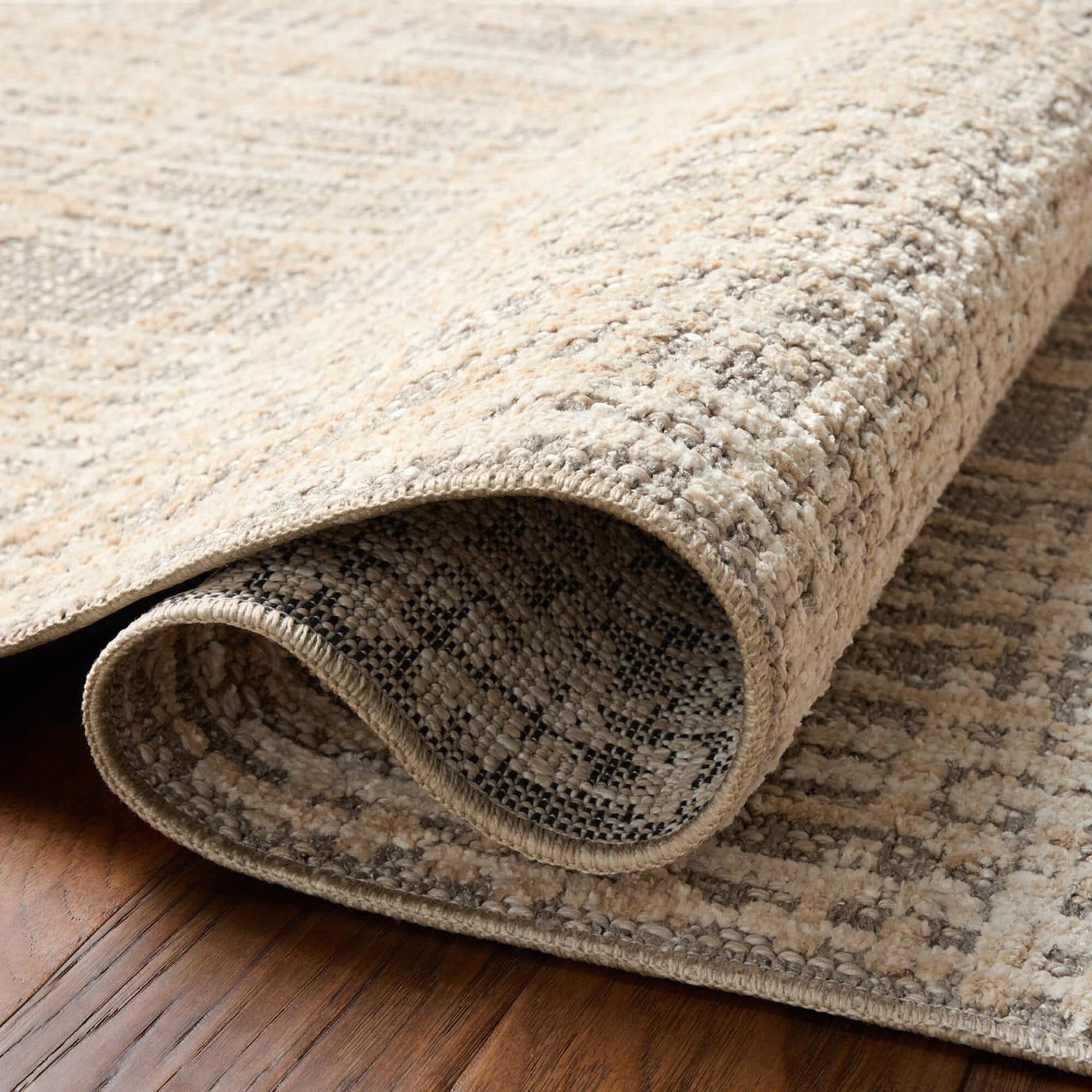 Amber Lewis x Loloi Bexley Natural and Dove 4' x 6' Area Rug